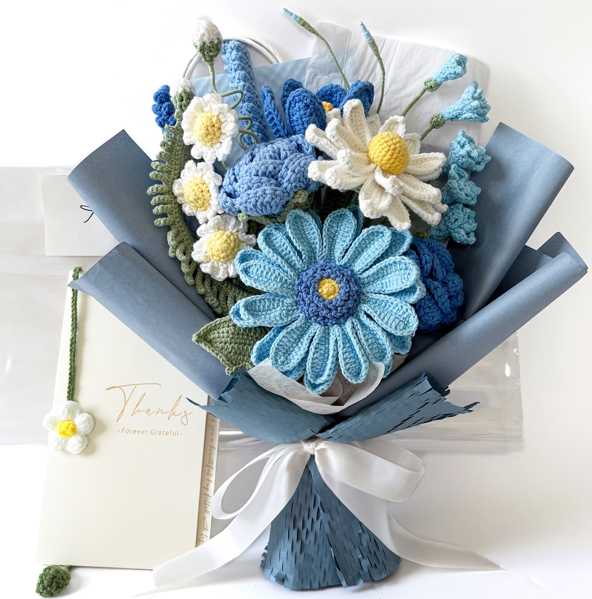 Premium Crochet Lily Flower Bouquet (Blue)